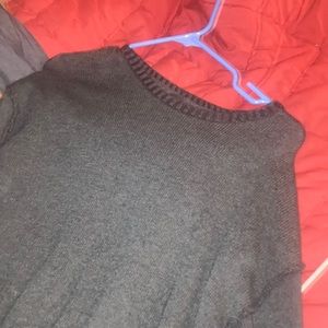 Long sleeve pull over